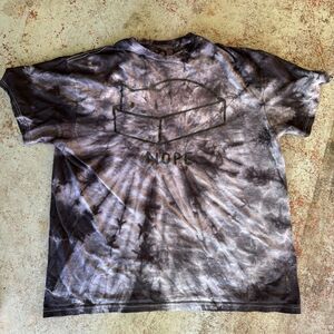 Tie-Dye Black & White Cat “Nope” T-Shirt Unisex Threadless XL